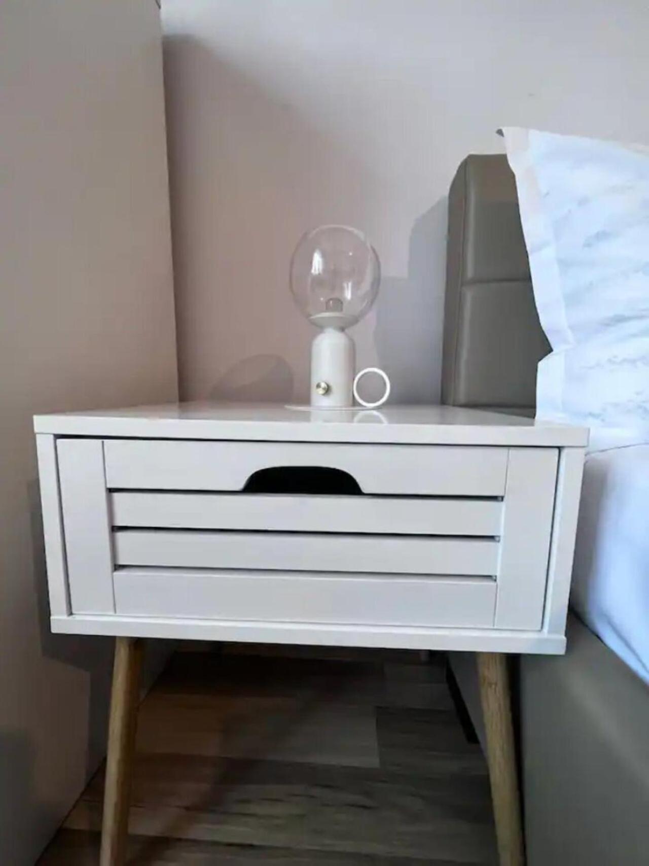 Vila Luminoasa Cu Curte Privata Букурещ Екстериор снимка